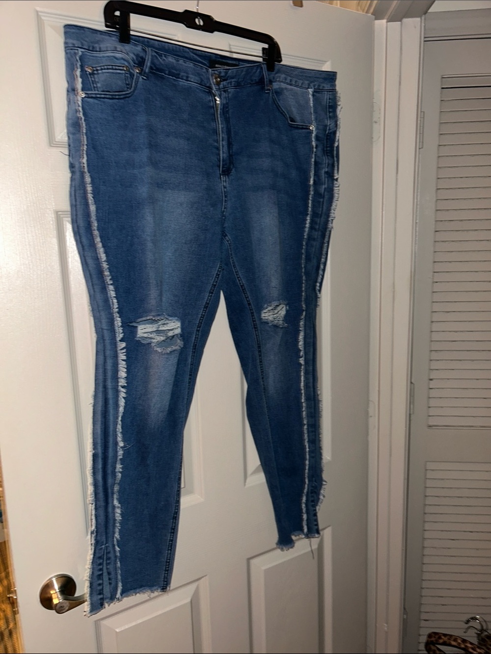 Ashley Stewart Dark Blue Distressed Side-Strip Skinny Jeans